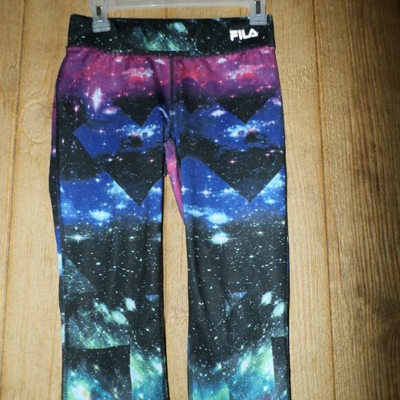 WOMENS FILA Performance Sportl Running Legging Capri Galaxy Galactic design - Picture 3 of 10